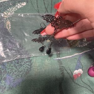 Batt earrings 🦇